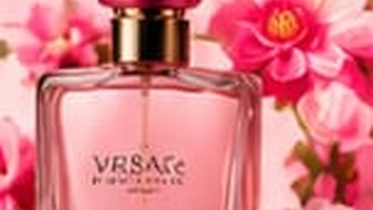 كيف تجعل عطرك يدوم أطول